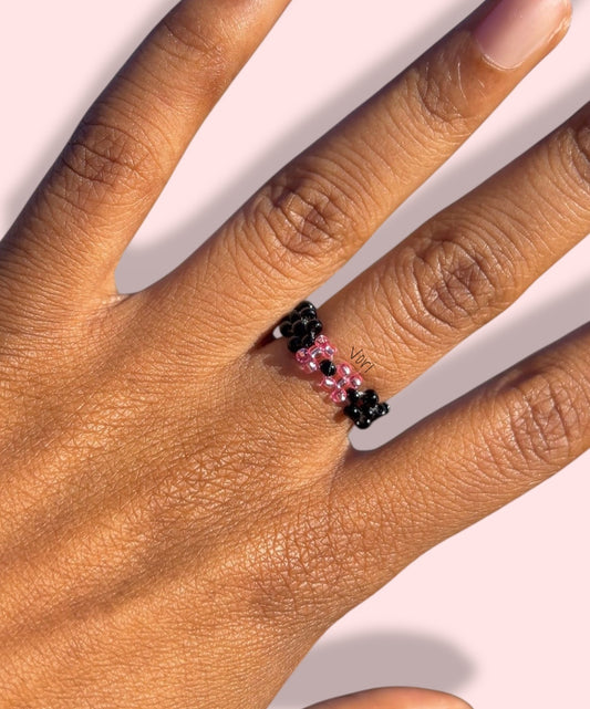 Drama Queen Ring💗🖤